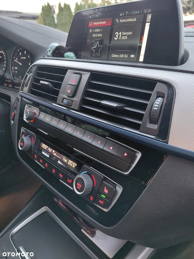BMW Seria 1 118d M Sport Shadow - 16