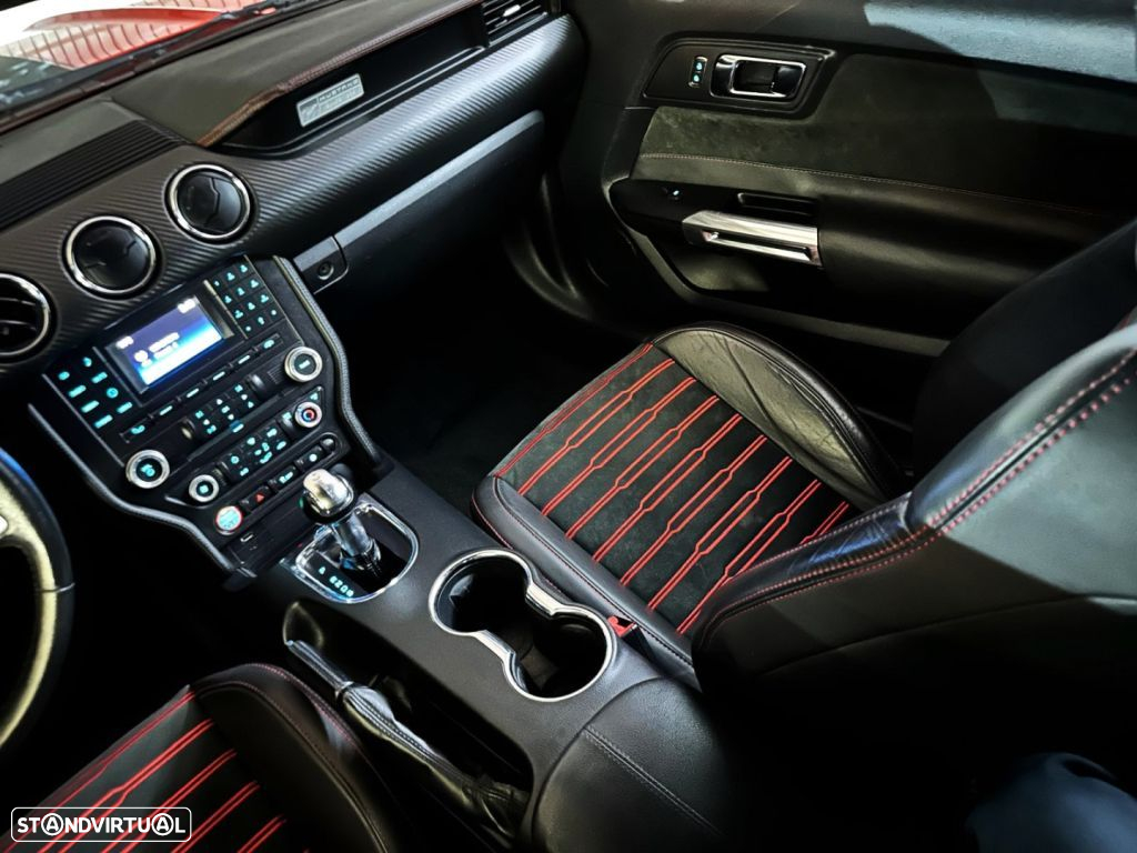 Ford Mustang - 46
