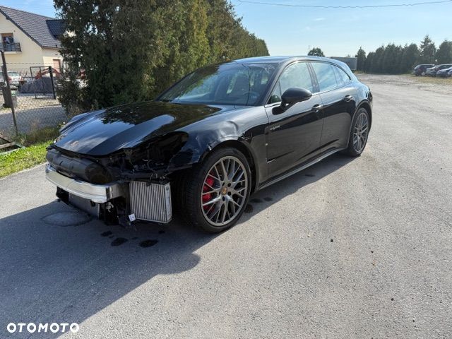 Porsche Panamera 4S E-Hybrid - 1