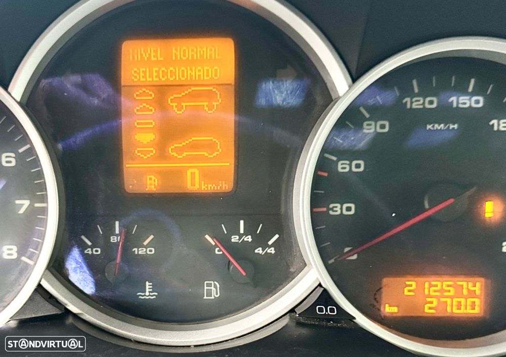 Porsche Cayenne - 27