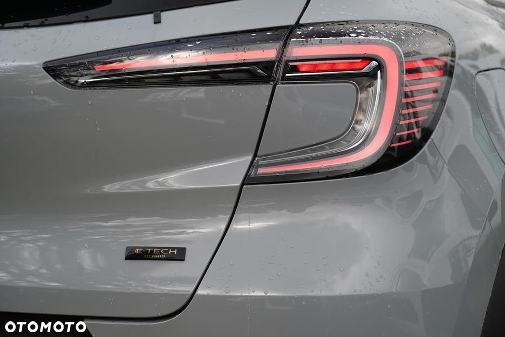 Renault Captur 1.3 TCe mHEV Techno EDC - 29