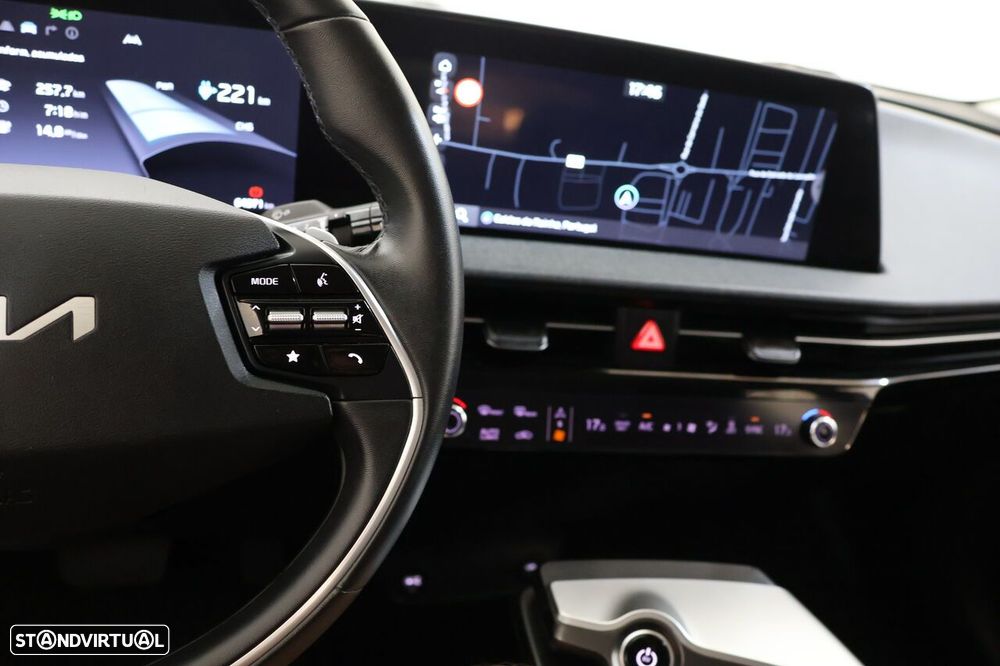 Kia EV6 77,4-kWh - 11