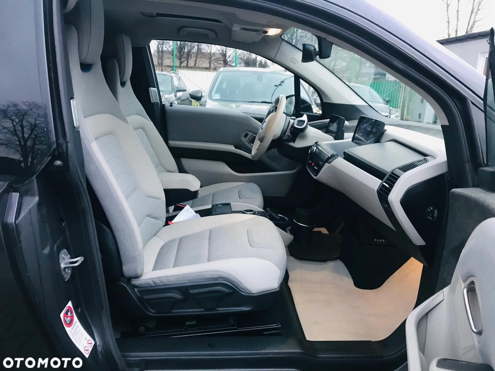 BMW i3 (60 Ah) - 14