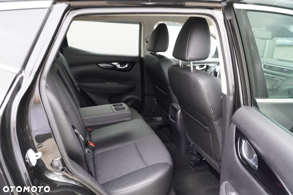 Nissan Qashqai 1.2 DIG-T Tekna EU6 - 13