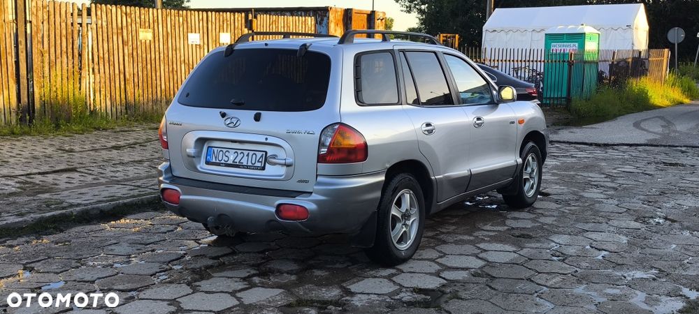 Hyundai Santa Fe - 4