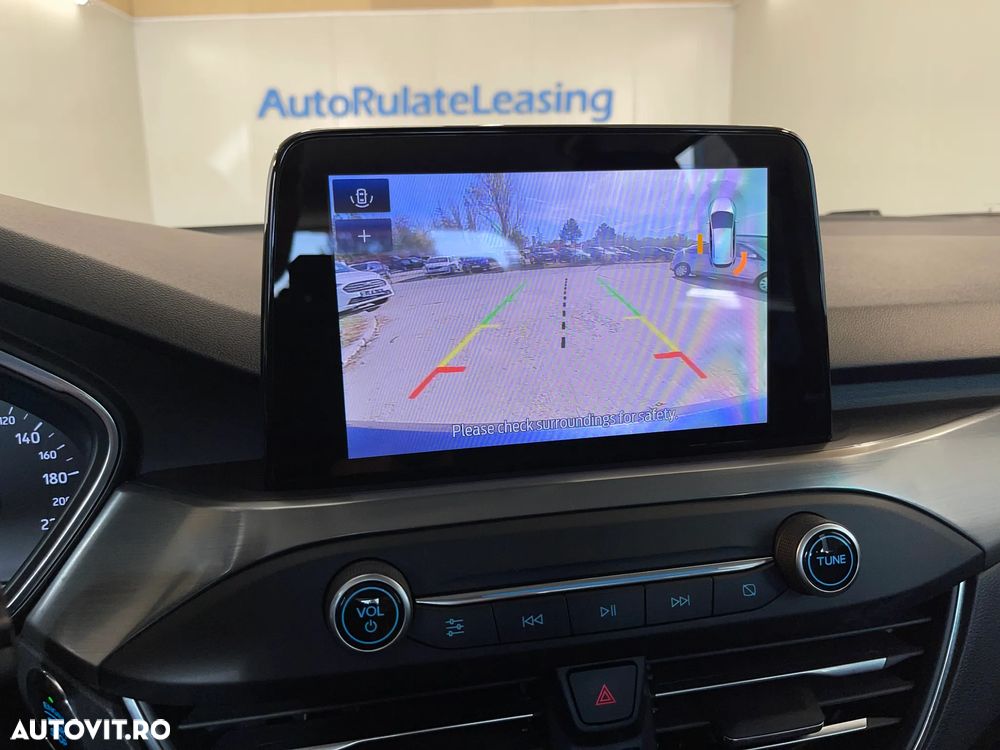 Ford Focus 1.0 EcoBoost Titanium - 13