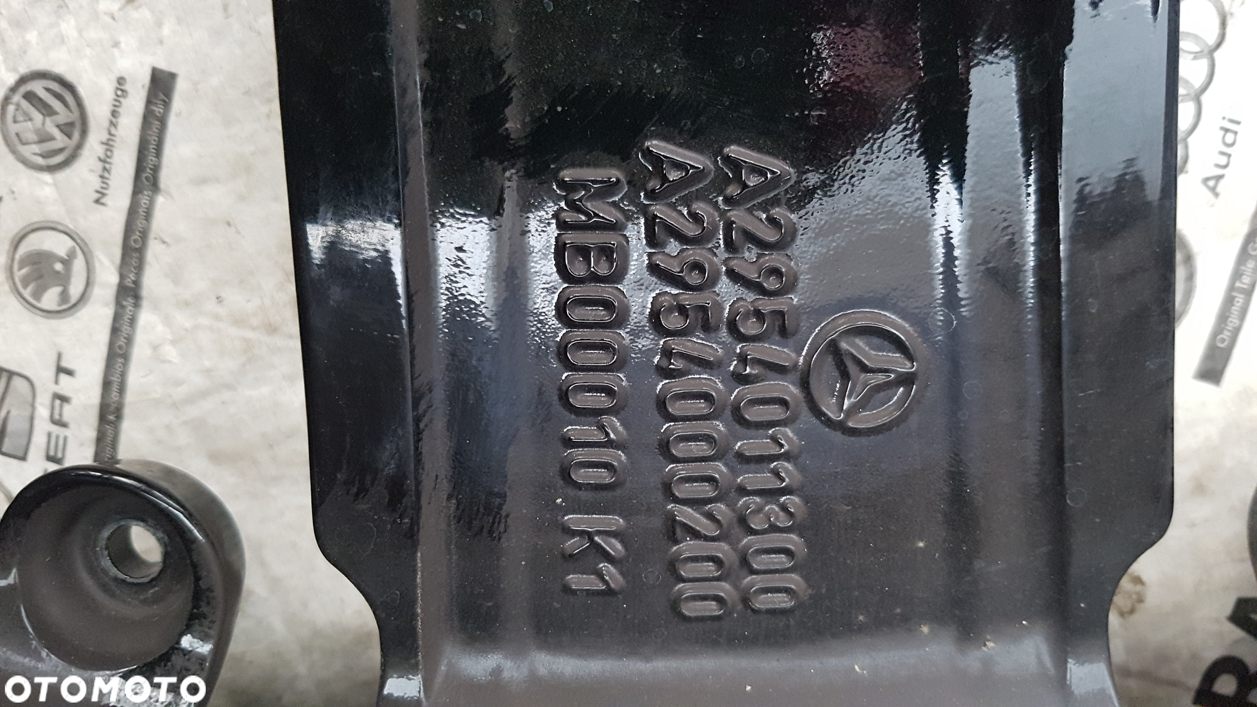 FELGA MERCEDES A 295 401 13 00  5X112 9JX20 ET50 A 295 400 200 4010 - 17