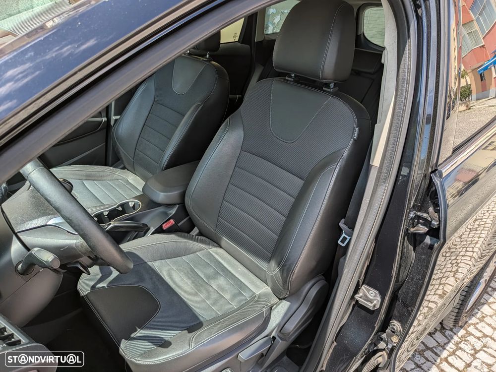 Ford Kuga 2.0 TDCi Titanium - 5