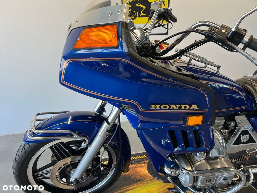 Honda GL - 8