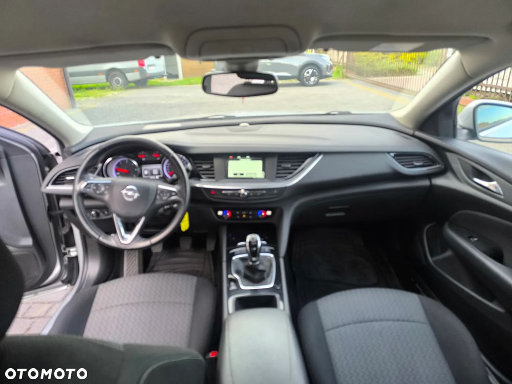 Opel Insignia - 7