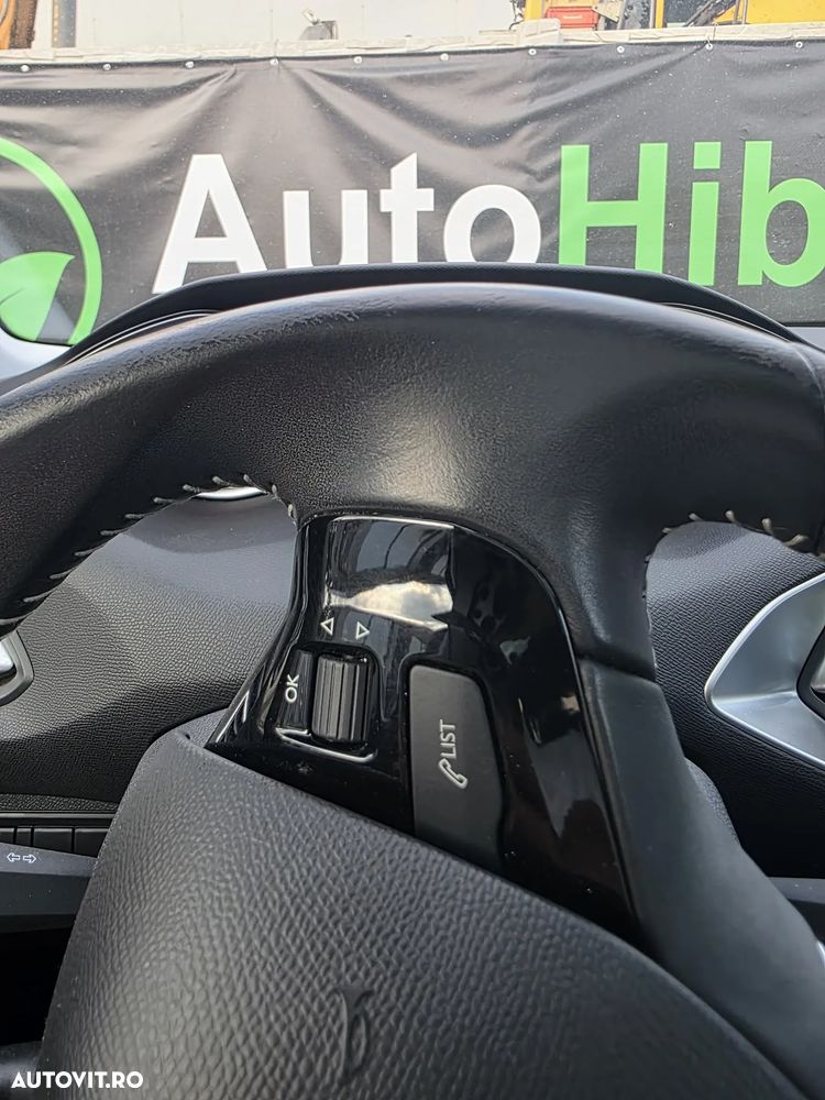 Peugeot 308 1.2L PureTech S&S BVM6 Allure - 14