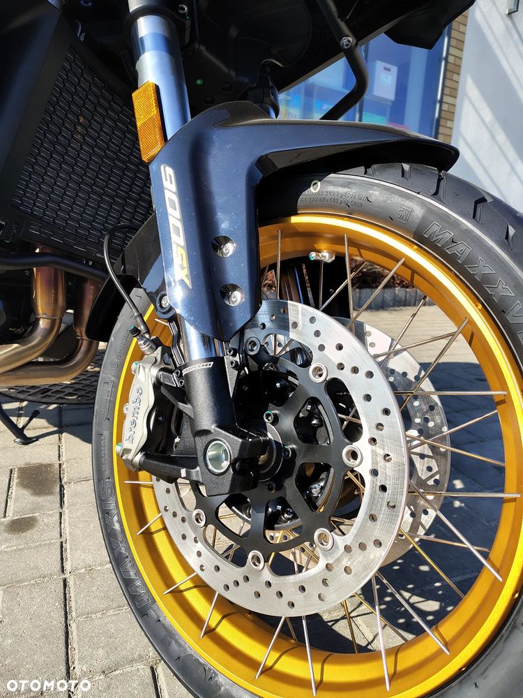 QJMOTOR SRT900S - 26