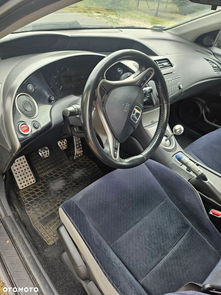 Honda Civic 1.4 Base - 4