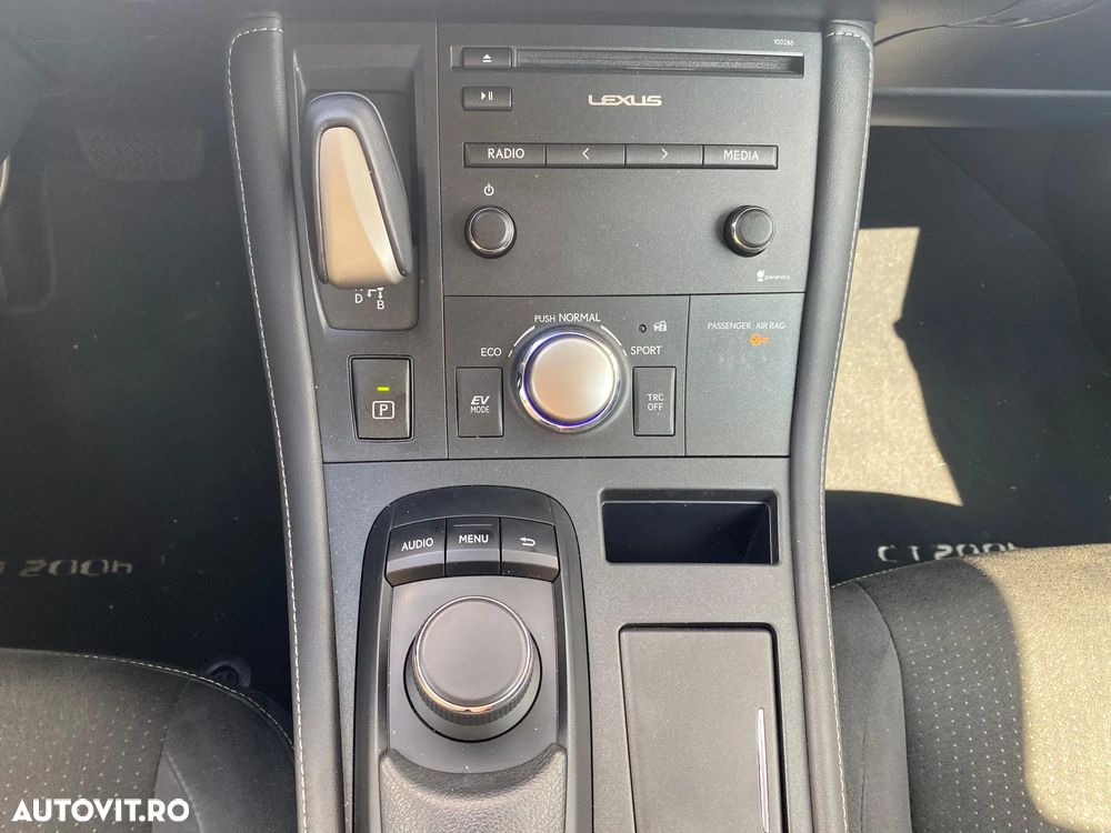 Lexus CT 200h Aut. Luxury - 8
