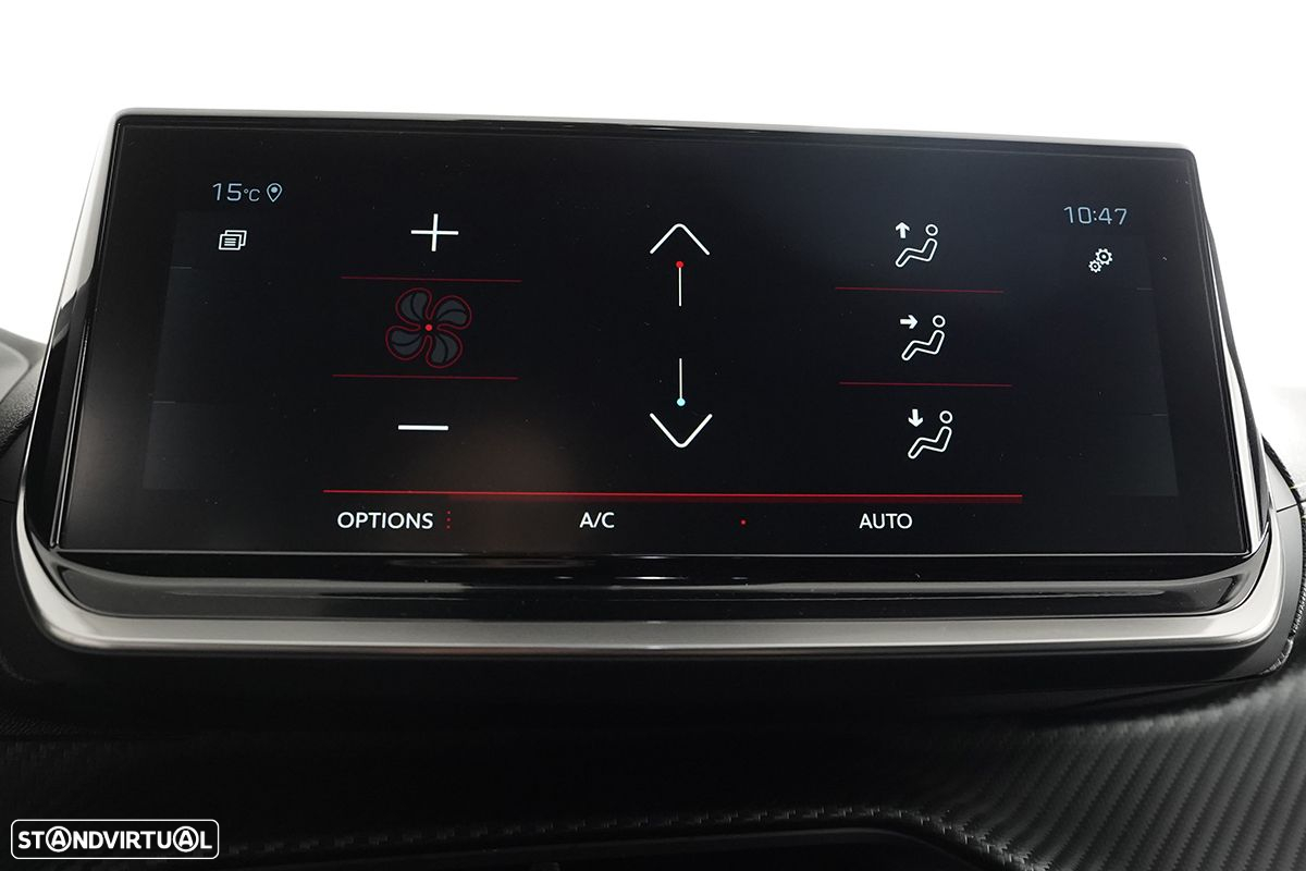 Peugeot 2008 1.2 PureTech GT EAT8 - 11