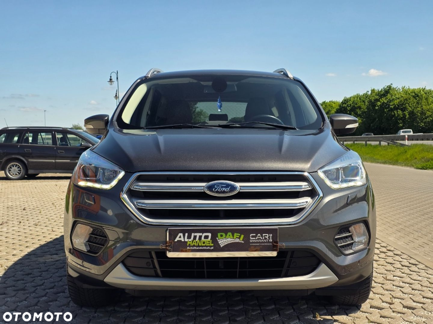 Ford Kuga - 8