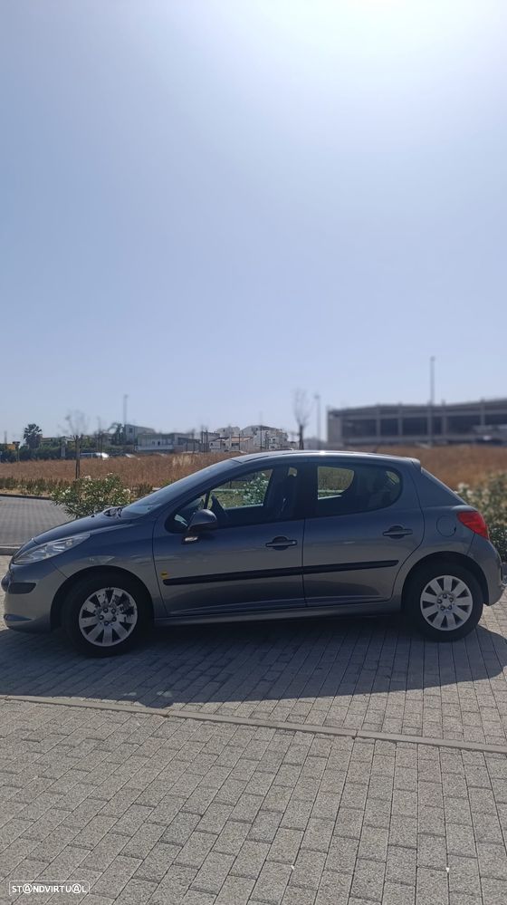Peugeot 207 1.4 16V Open - 3