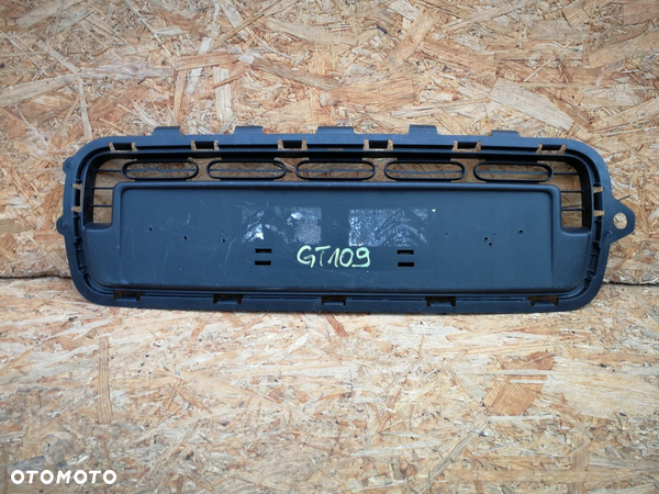 CITROEN C4 CACTUS 14- ATRAPA KRATKA GRILL ZDERZAKA PRZEDNIEGO 9801740677