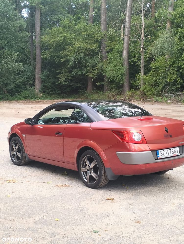 Renault Megane 2006 photo 2