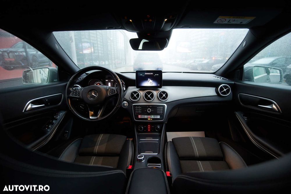 Mercedes-Benz CLA - 16