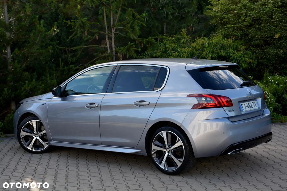Peugeot 308 BlueHDi FAP 180 EAT8 Stop & Start GT - 26