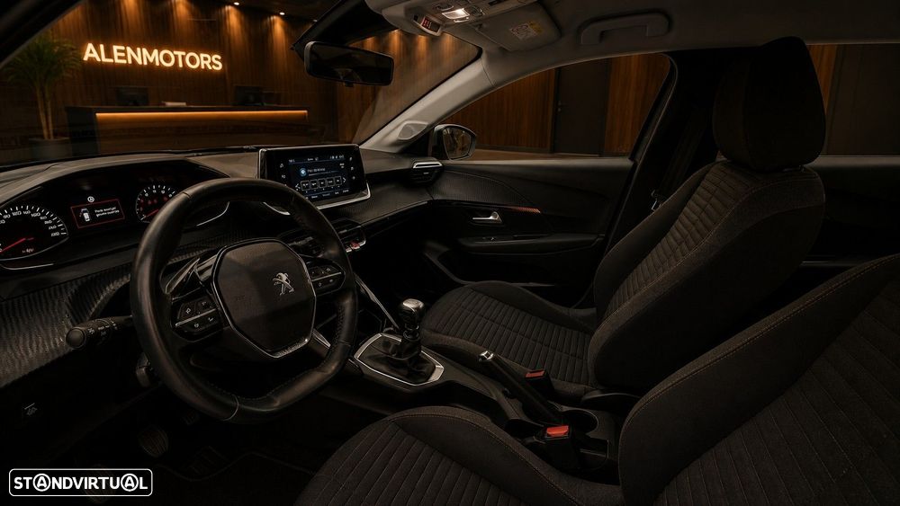 Peugeot 208 1.2 PureTech Active Pack - 18