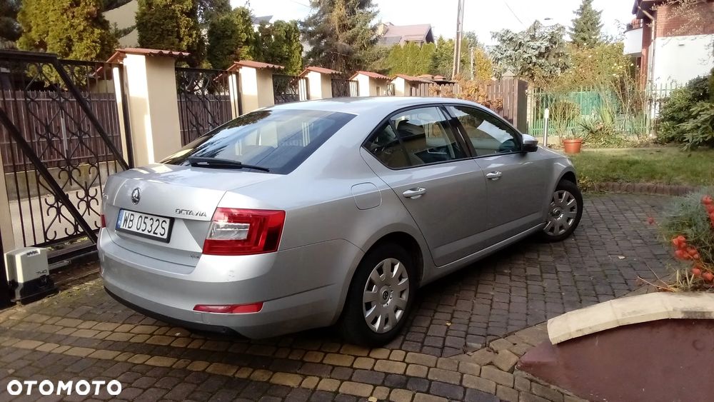 Skoda Octavia 1.6 TDI Ambition - 10