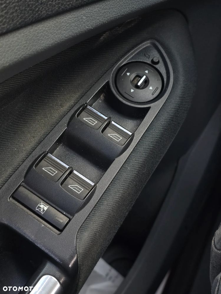 Ford C-MAX 1.6 TDCi Start-Stop-System Champions Edition - 28