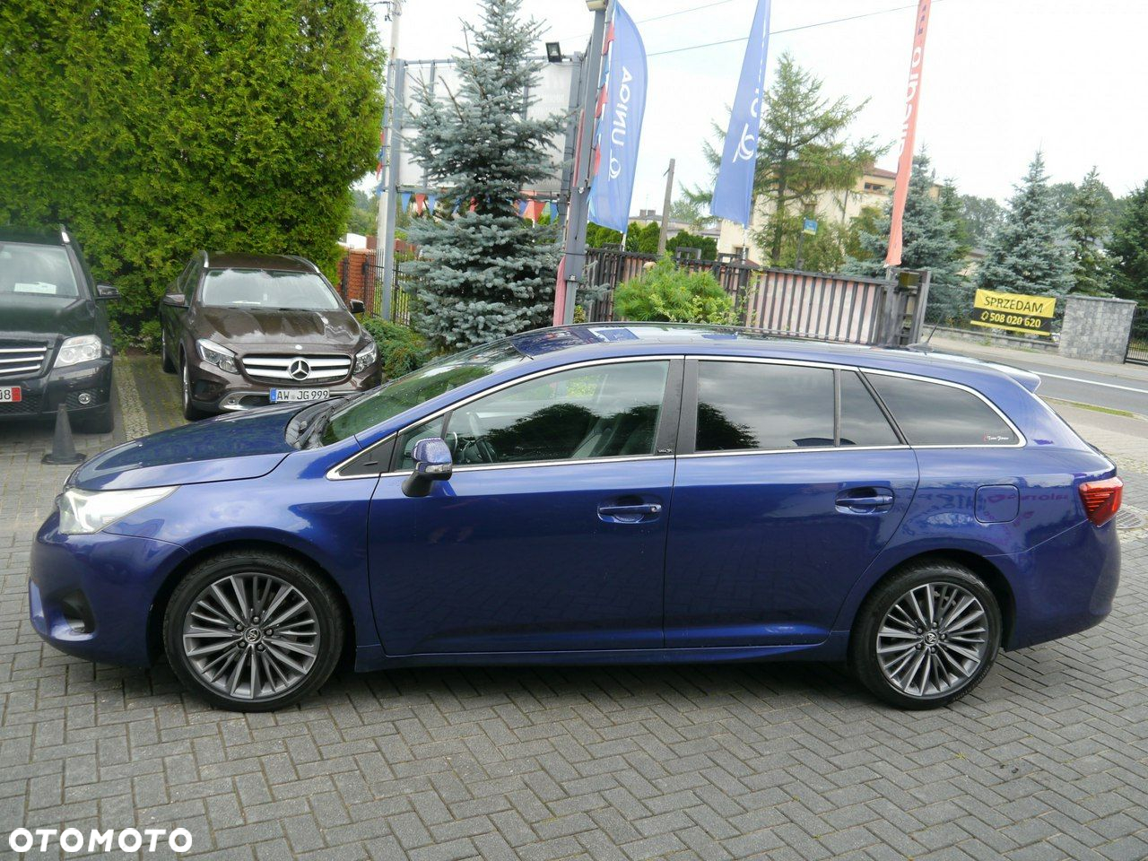 Toyota Avensis Touring Sports 2.0 D-4D Comfort - 11