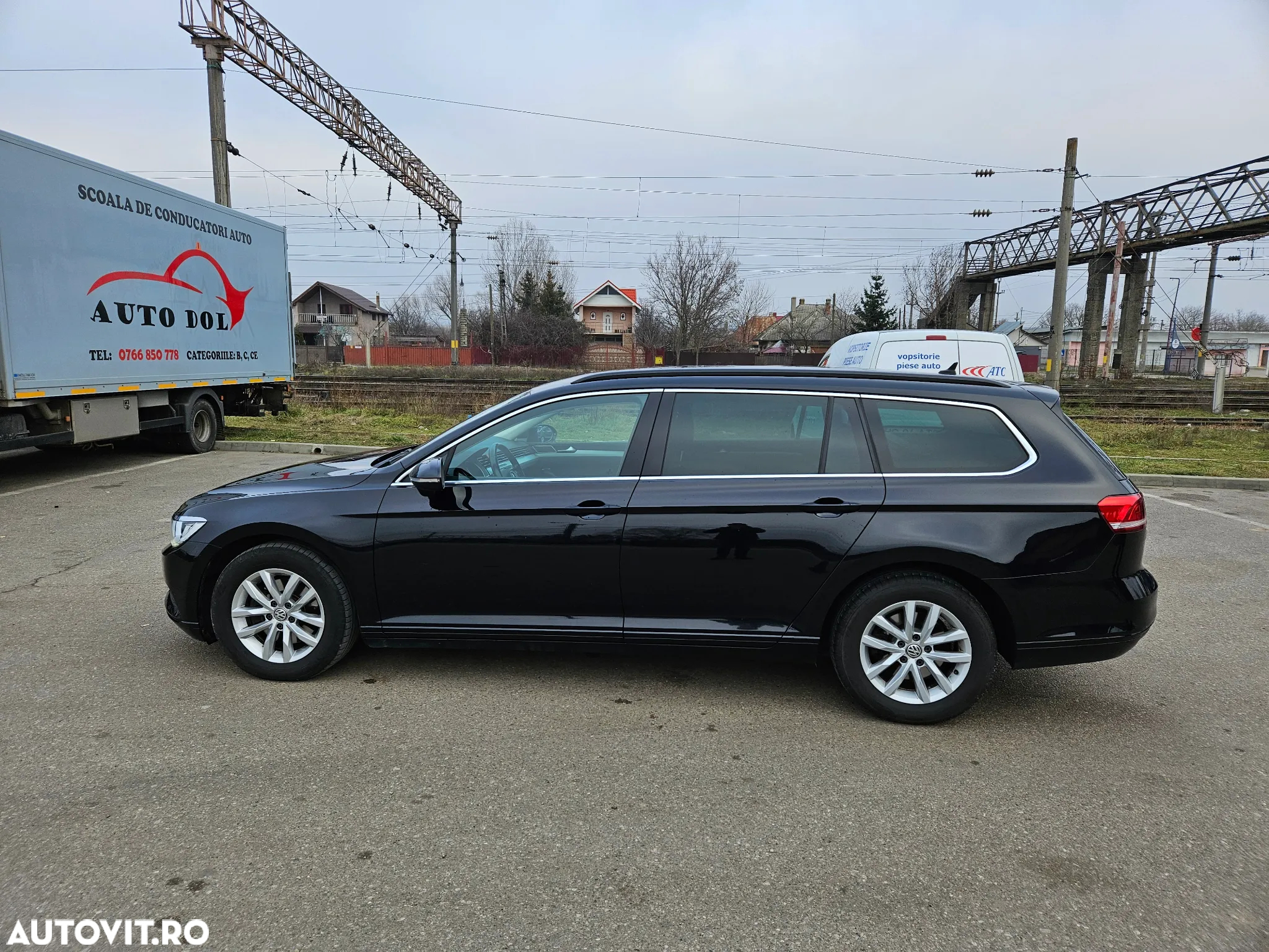 Volkswagen Passat Variant 2.0 TDI SCR - 3