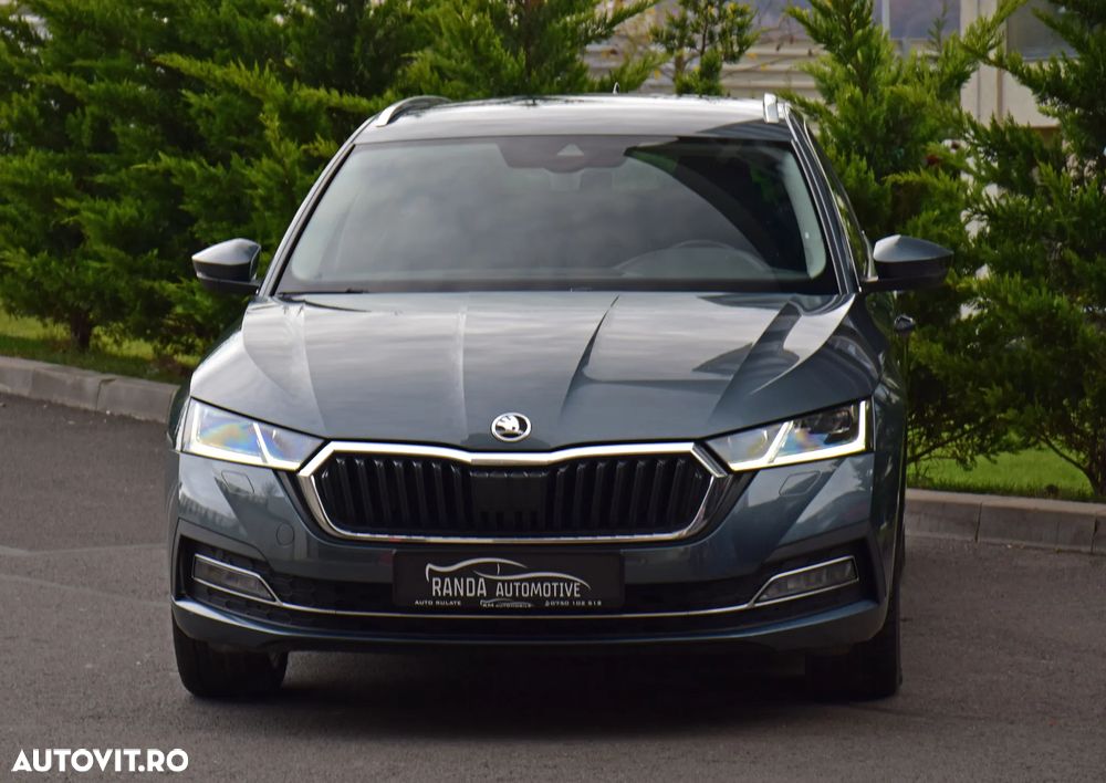 Skoda Octavia 2.0 TDI DSG Sportline - 11
