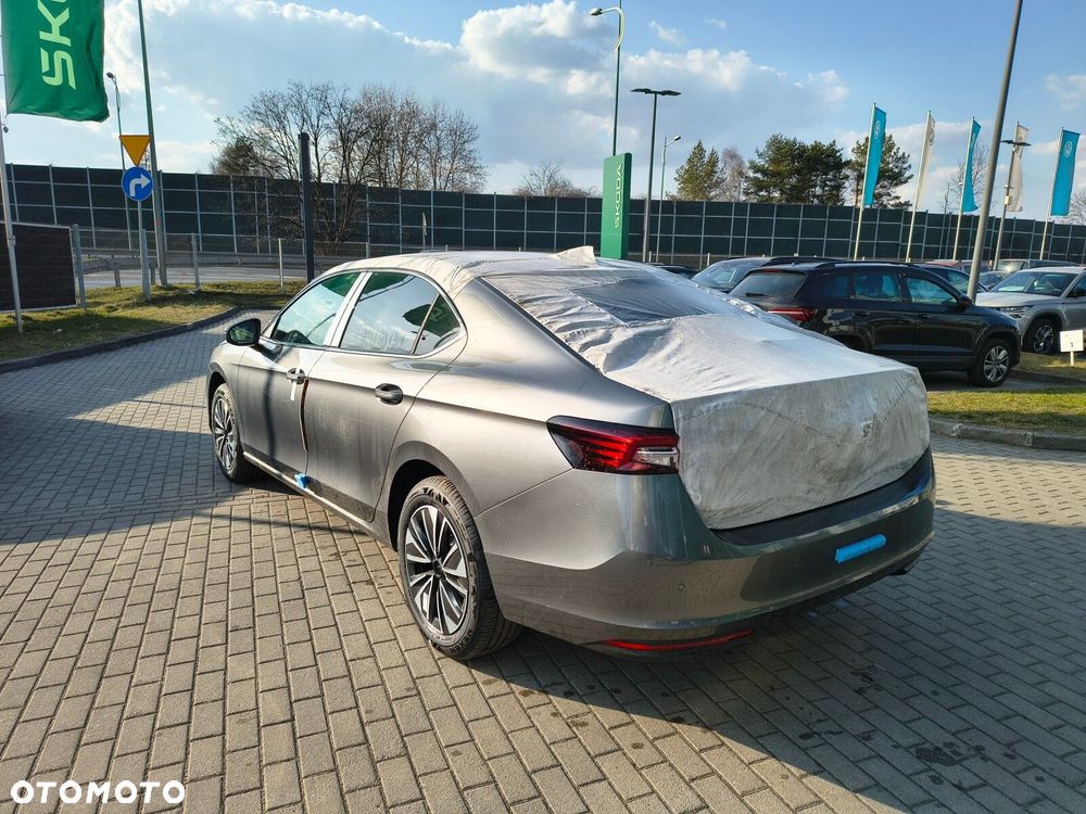 Skoda Superb 2.0 TDI SCR Edition 130 DSG - 6