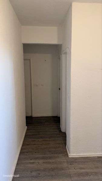 Apartamento T2+1 Brandoa - Grande imagem: 5/8