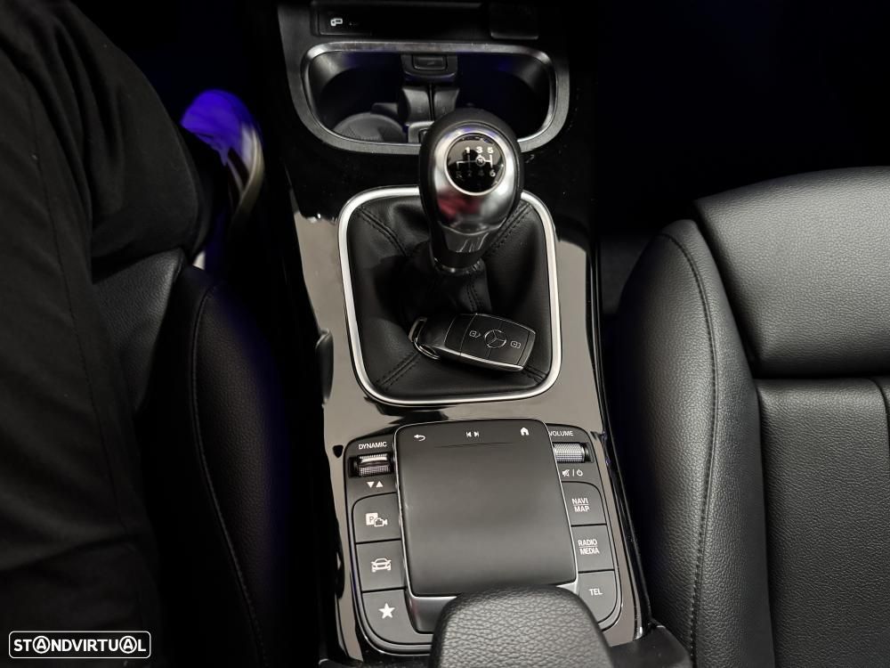 Mercedes-Benz A 180 d Progressive - 34