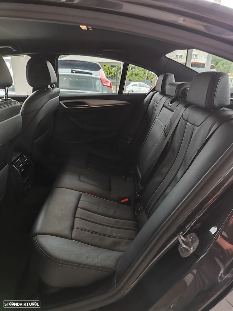 BMW 530 e Pack M - 15