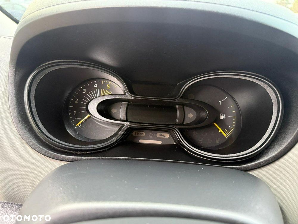 Renault Trafic - 27