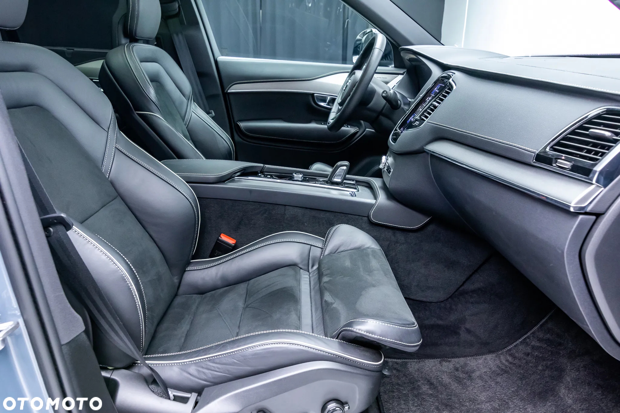 Volvo XC 90 - 29