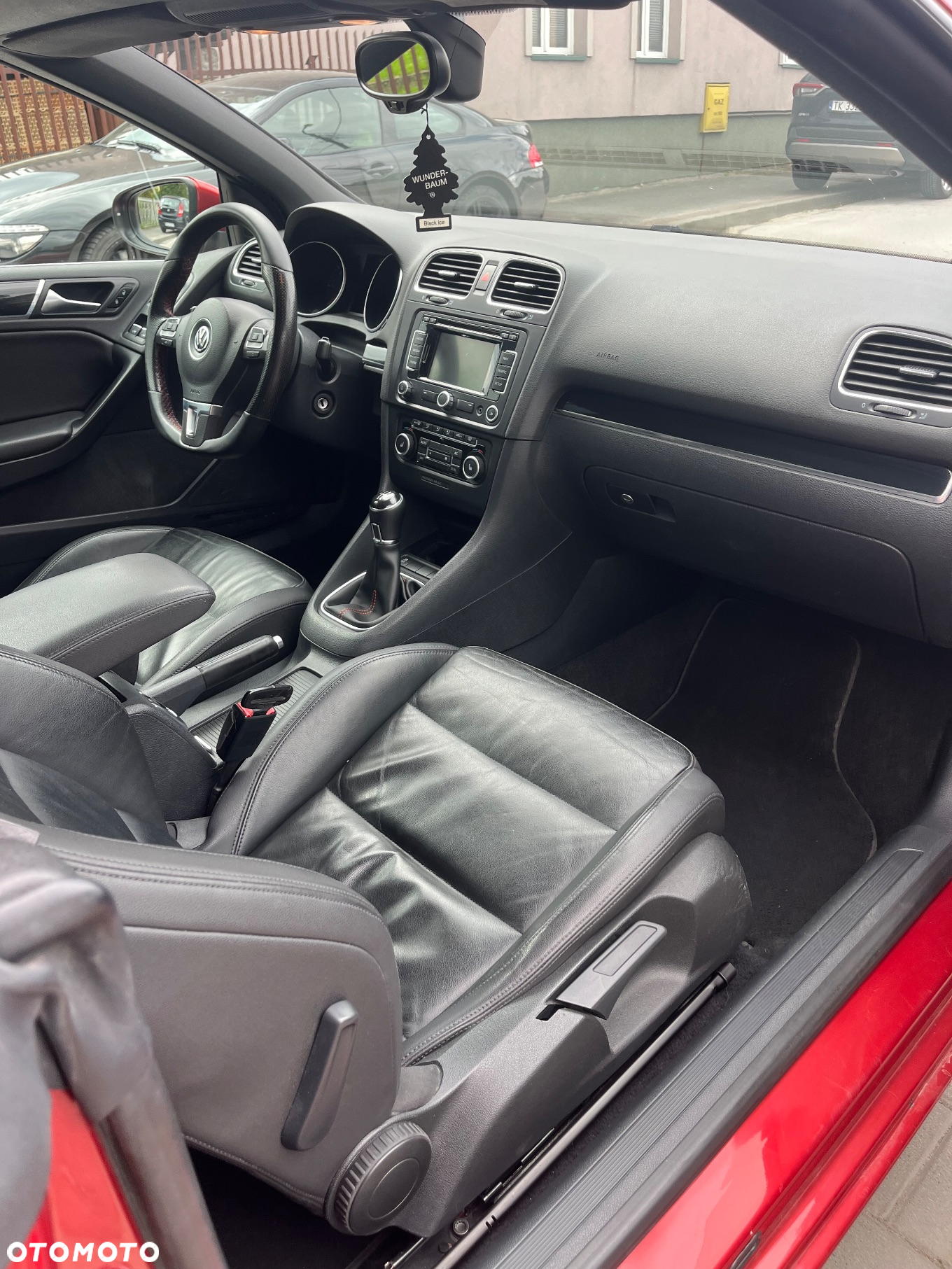 Volkswagen Golf VI 1.6 TDI Comfortline - 15