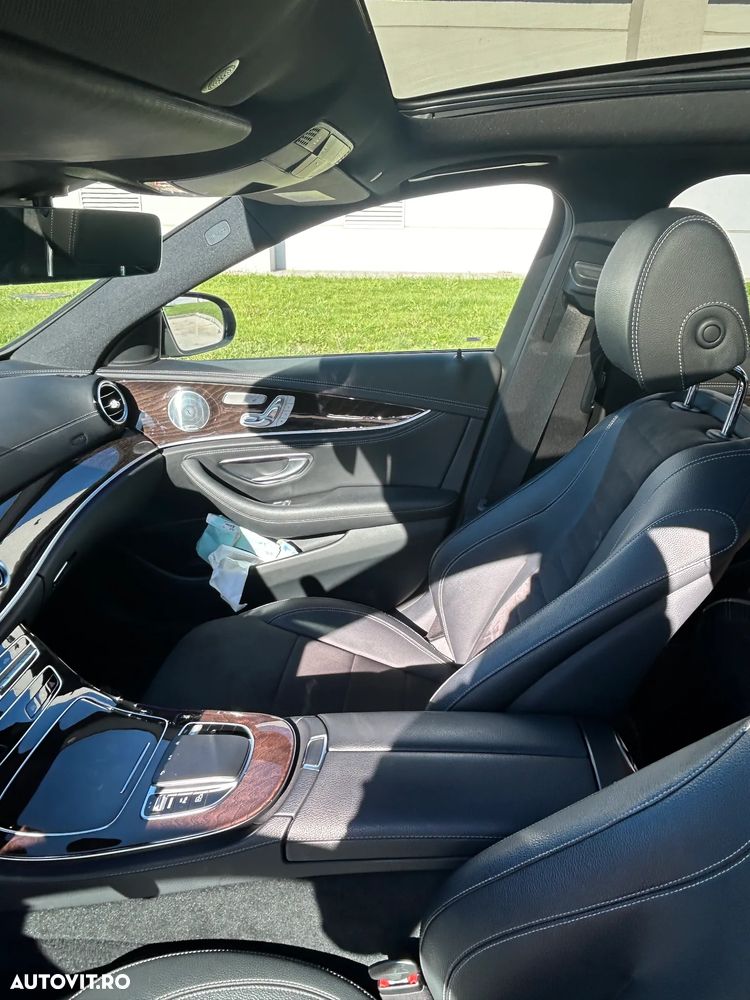 Mercedes-Benz E 300 4MATIC 9G-TRONIC AMG Line - 37