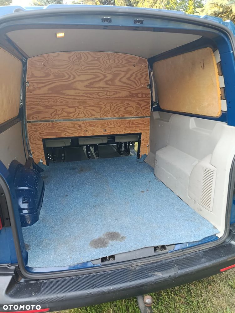 Volkswagen Transporter - 6