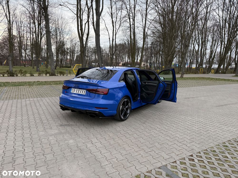 Audi RS3 Sportback - 18