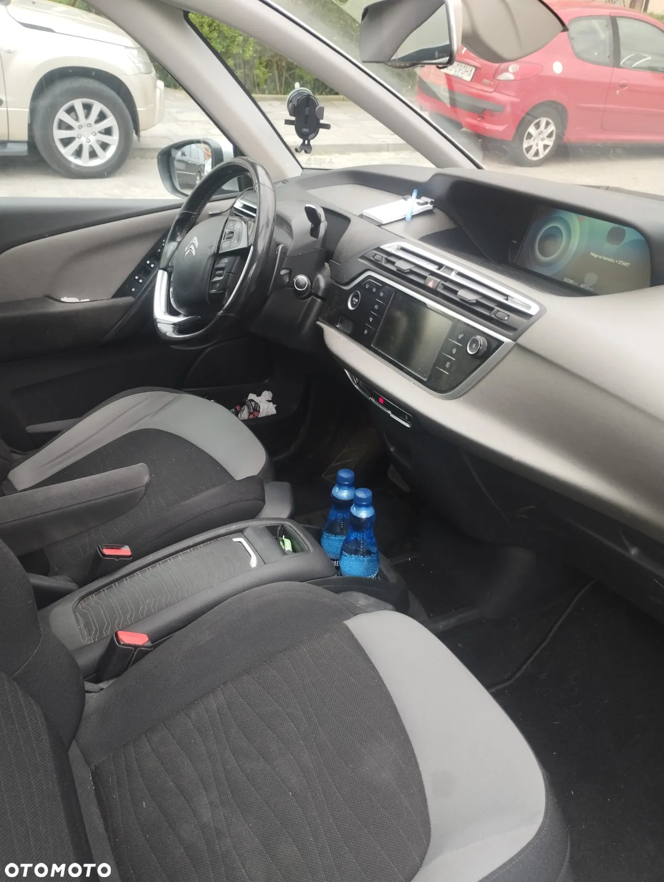 Citroën C4 Picasso - 10