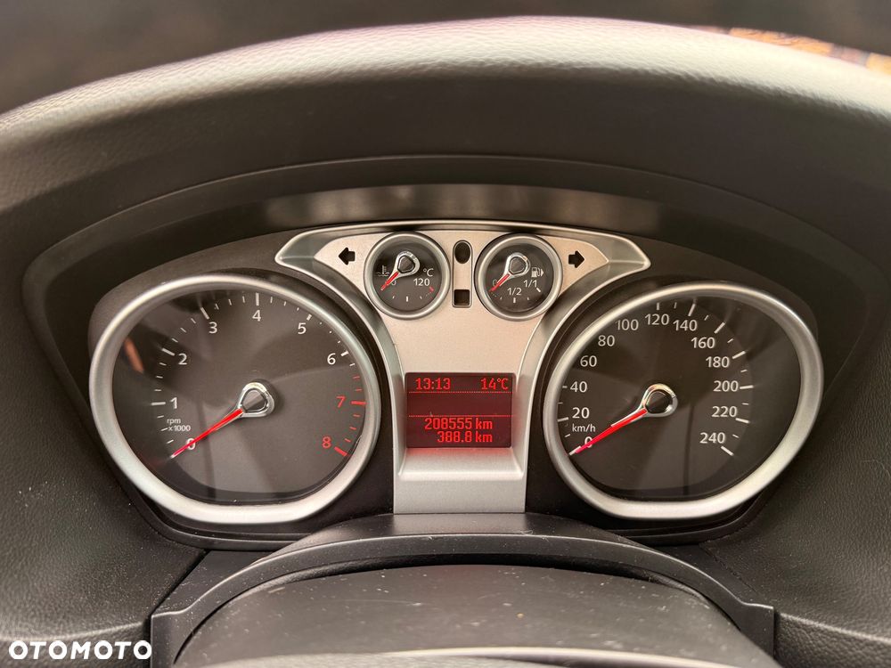 Ford Focus Turnier 1.6 16V Titanium - 7