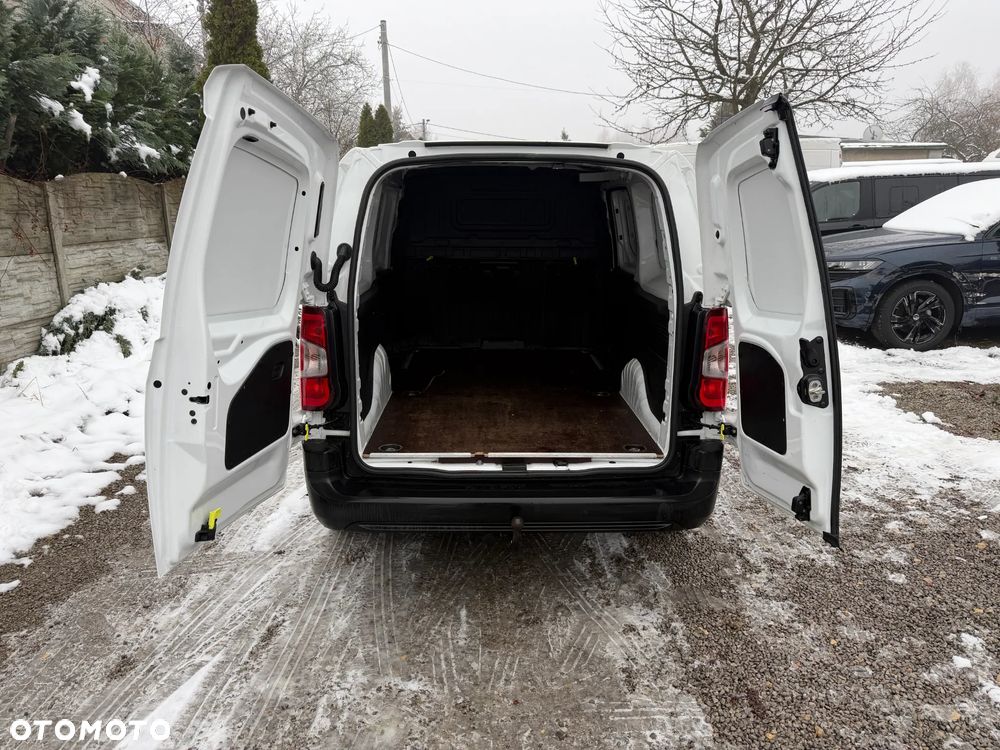 Opel COMBO XL Maxi 2020r L2 1.5 Diesel - 27