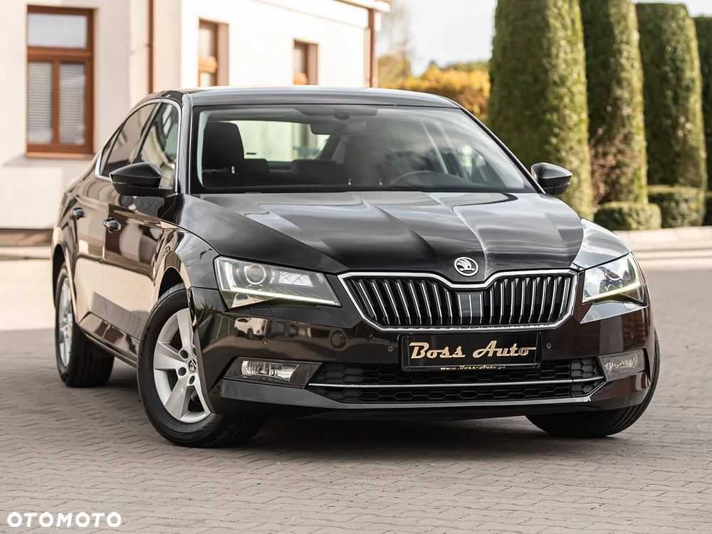 Skoda Superb 1.6 TDI DSG Ambition - 2