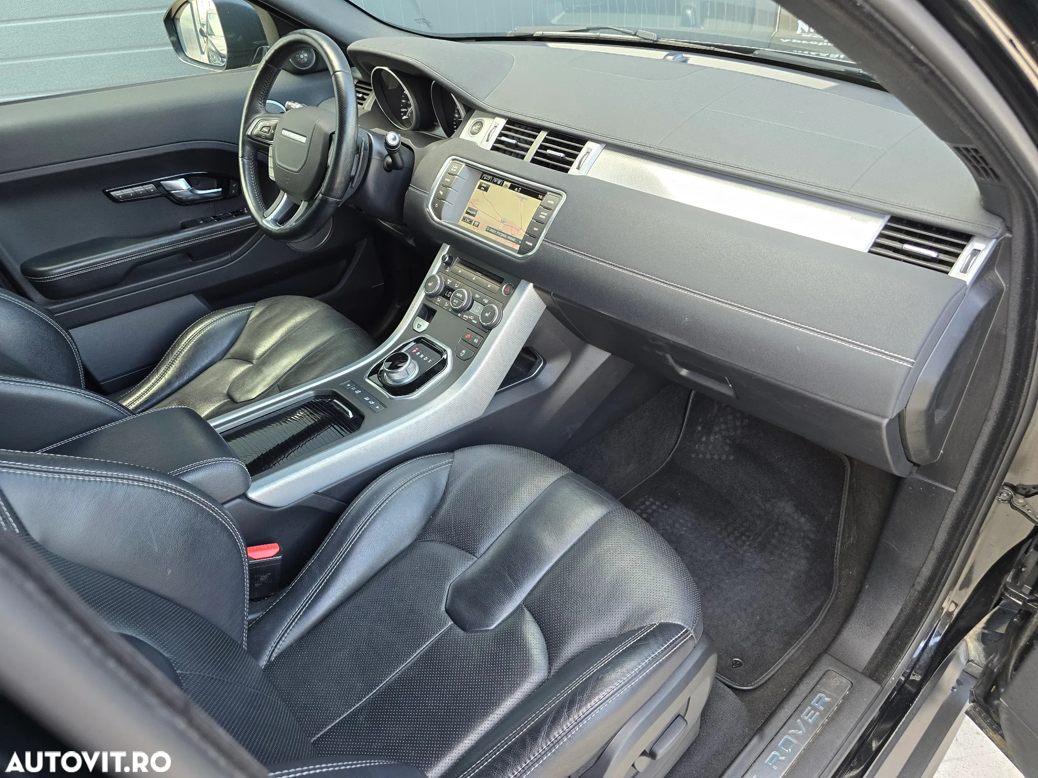 Land Rover Range Rover Evoque - 7