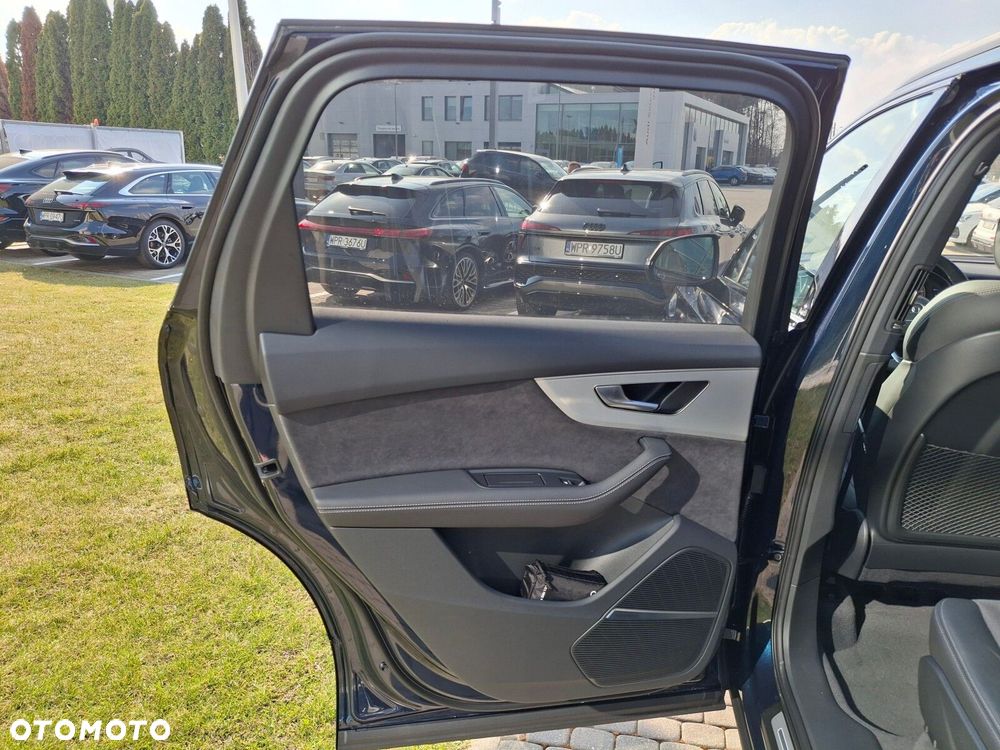 Audi Q7 - 24