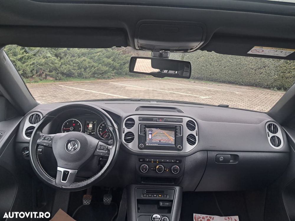 Volkswagen Tiguan 2.0 TDI SCR 4MOTION BlueMotion Technology Lounge Sport & Style - 11