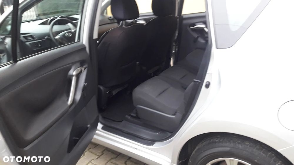 Toyota Verso 1.6 5-Sitzer - 27