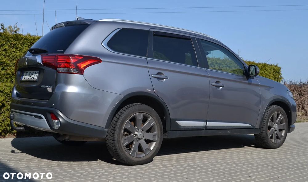 Mitsubishi Outlander 2.0 Intense 4WD CVT - 6